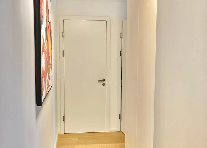 Vienna's Exclusive Vip Hide Away! *